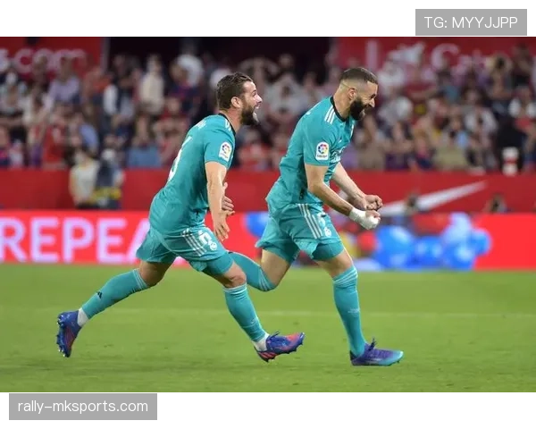 塞维利亚创新进攻战术回暖，掀起西甲技术革新浪潮