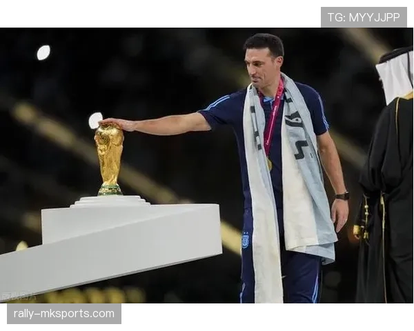 斯卡洛尼战术体系助力阿根廷国家队稳步提升现代足球竞争力 斯卡洛尼战术体系助力阿根廷国家队稳步提升现代足球竞争力