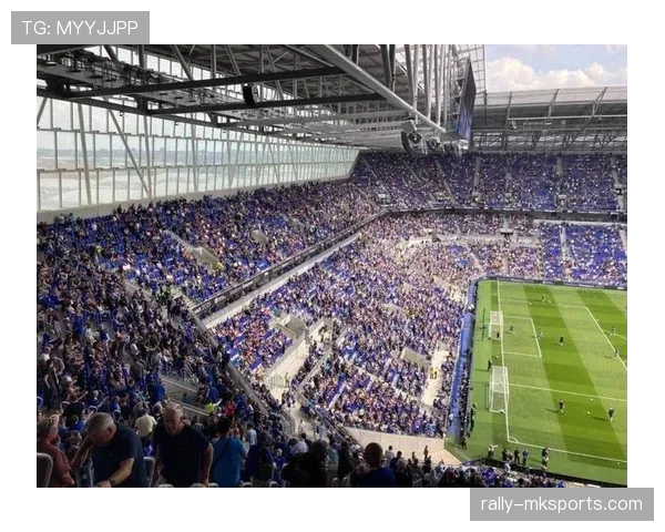 奥纳丘英超首秀亮眼，助球队强势冲击前四