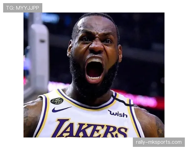 罗伯特·威廉姆斯内线高效挡拆助凯尔特人防守强势提升